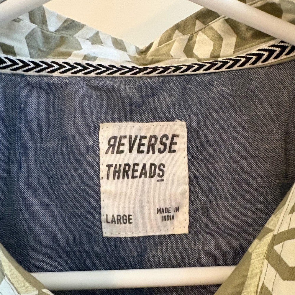 Reverse Threads Men’s Patterned Button Down - image 2